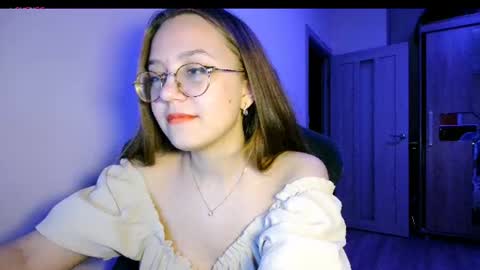 vivivivikkie online show from July 17, 10:54 pm