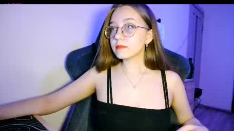 vivivivikkie online show from July 28, 1:33 am