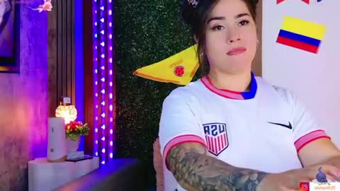 Vivi online show from June 26, 8:06 am