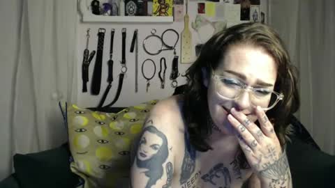 vixinvvitch online show from August 9, 12:11 am