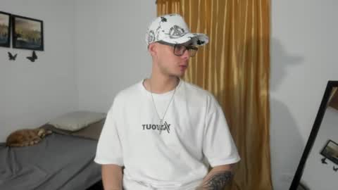 vlad__night online show from August 10, 8:21 pm