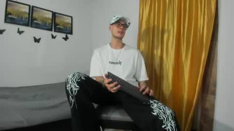 vlad__night online show from August 11, 1:51 am