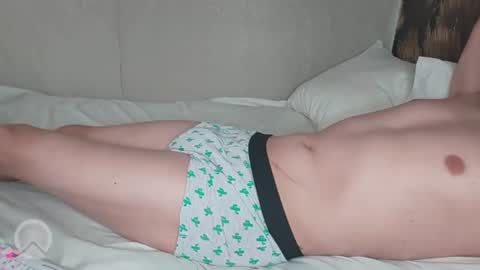 vladlen4ik666 online show from August 3, 10:33 am