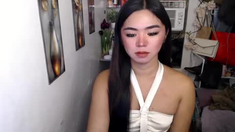 voganmarie online show from July 29, 10:33 am