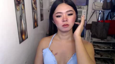 voganmarie online show from August 13, 4:59 am