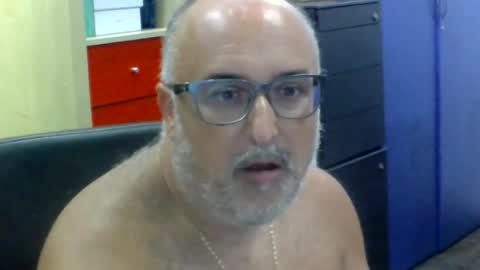 volpi72 online show from August 26, 4:58 pm