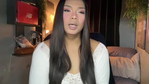 voluptuousts online show from August 3, 11:56 pm