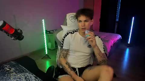 vova online show from August 6, 5:34 pm