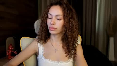 Lily online show from August 2, 7:37 am