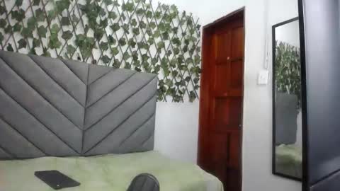 Roxana online show from March 9, 6:53 am