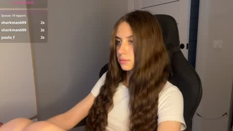 Arina online show from July 22, 11:45 am