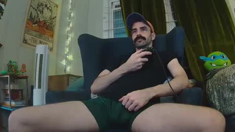 w0lf_359 online show from March 28, 3:46 am