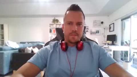 wakandalive online show from May 21, 10:33 pm