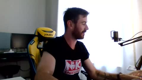 WaldoOfLocksley online show from July 1, 3:46 pm