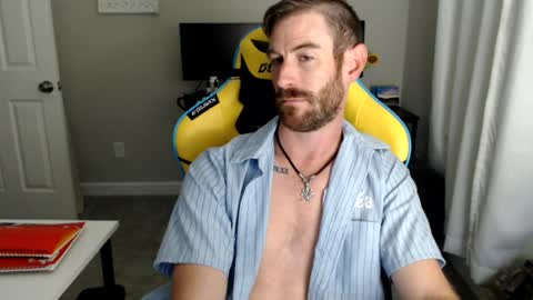 WaldoOfLocksley online show from August 18, 3:23 am