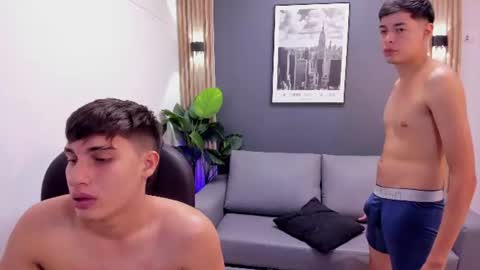 Sofia  Thiago online show from August 12, 3:58 pm