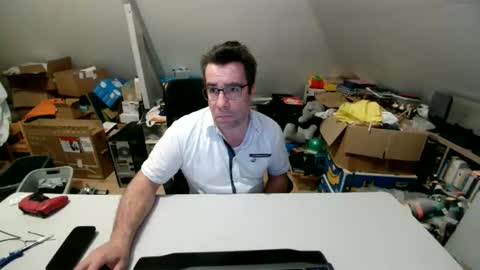 wammes85 online show from April 15, 5:53 pm