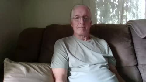 wandering13 online show from June 27, 3:26 pm