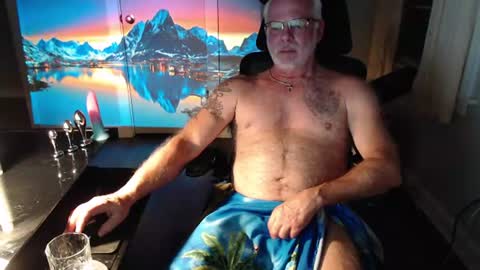 wasted_daze_ online show from August 5, 2:31 am