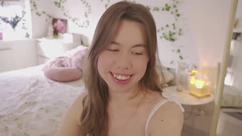 Tess online show from March 21, 11:24 am