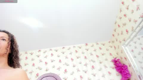 Milf Latina online show from August 14, 2:10 pm