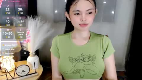 mami abby online show from July 7, 11:30 pm