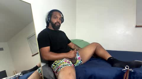 WeDaShit Come Vibe with me . online show from May 30, 12:02 am
