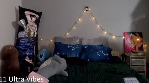   online show from August 4, 9:56 pm