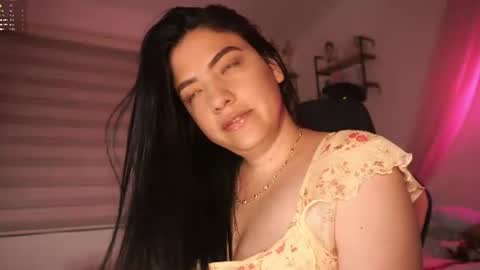 Victoria online show from July 11, 1:00 am