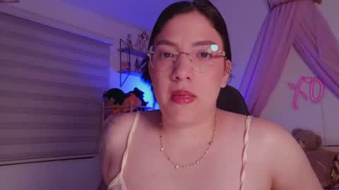 Victoria online show from August 11, 1:40 am