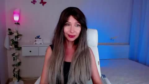Wendi Foster online show from July 21, 8:55 pm