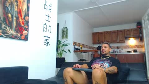 Wesley Rogger online show from July 19, 1:18 am