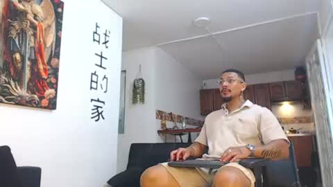 Wesley Rogger online show from July 30, 10:27 pm