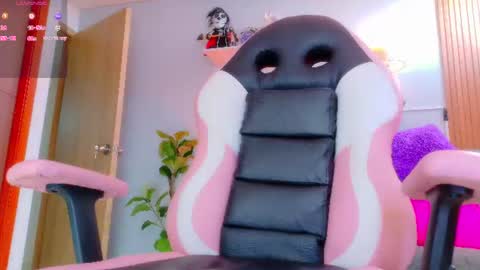 wesly_parker online show from August 7, 9:48 pm