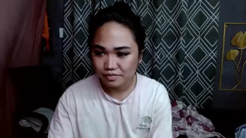 yana online show from August 15, 11:36 am