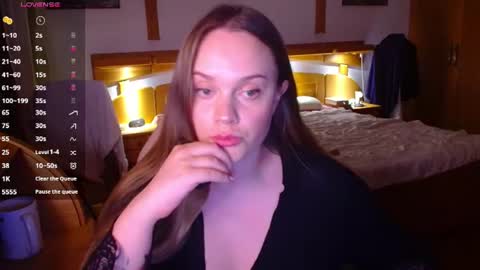 Lana and Mia sweetmiaa ONLYFANS  online show from July 17, 8:31 pm