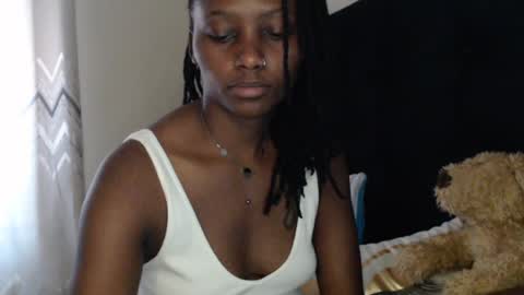 Bella online show from August 12, 10:39 am