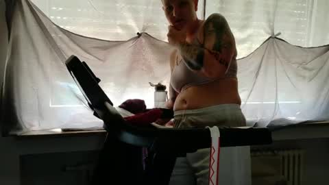 Wetgerman online show from August 4, 9:06 am