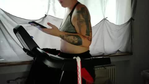 Wetgerman online show from August 16, 4:44 pm