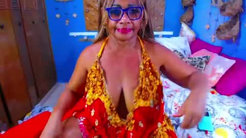gina online show from August 1, 11:38 am