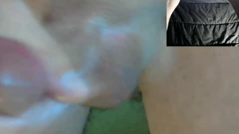 wetjuicycock702 online show from July 5, 6:49 am