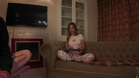 Asya  Mark online show from May 26, 8:43 pm