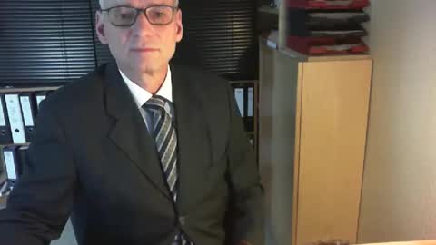 Franz online show from March 30, 1:58 pm