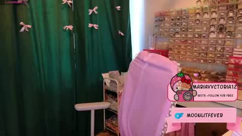Victoria Maria online show from June 22, 4:02 am