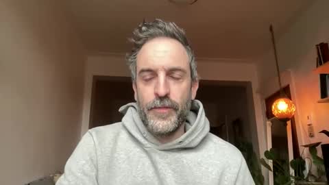 WhiskyLove online show from April 13, 7:35 pm