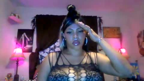 whisperingmayafairs online show from August 12, 3:53 am