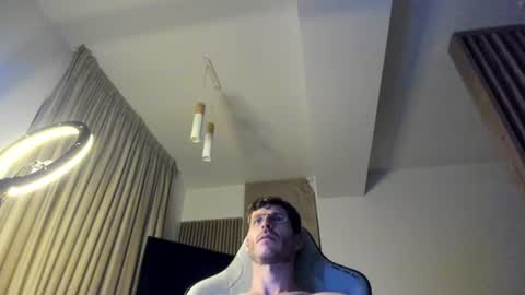 Michael online show from August 3, 7:21 pm