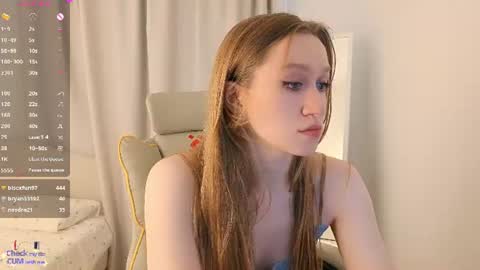 white_bueno online show from August 8, 10:37 am