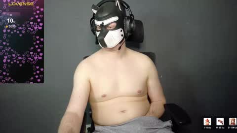 white_pup online show from February 26, 6:50 pm