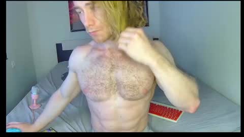 whitebars22 online show from August 13, 12:41 pm